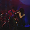 Durante l´esecuzione di You Oughta Know - &copy; Cristian Buda